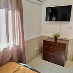 Apartment Dub House 3 *