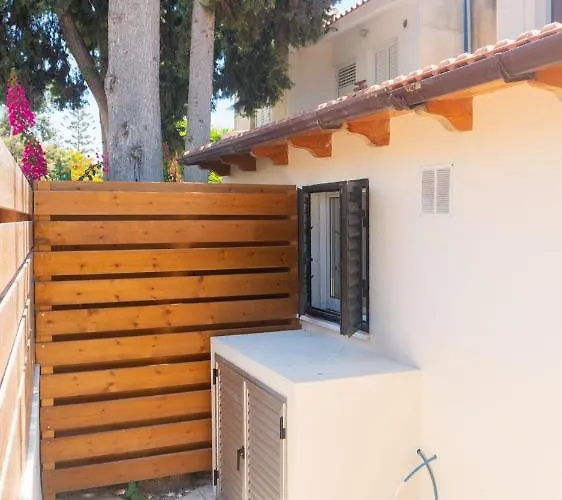 Dub House 3 Apartamento *